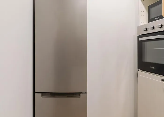 Appartement Bright & Spacious Flat In By Hostwise *